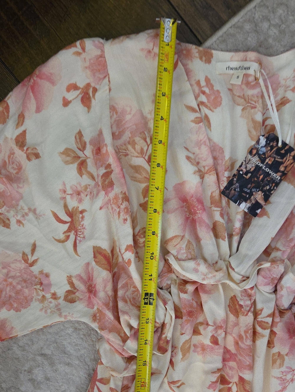 NWT Floral V-Neck Maxi Dress in Pink and Cream - Picture 10 of 14